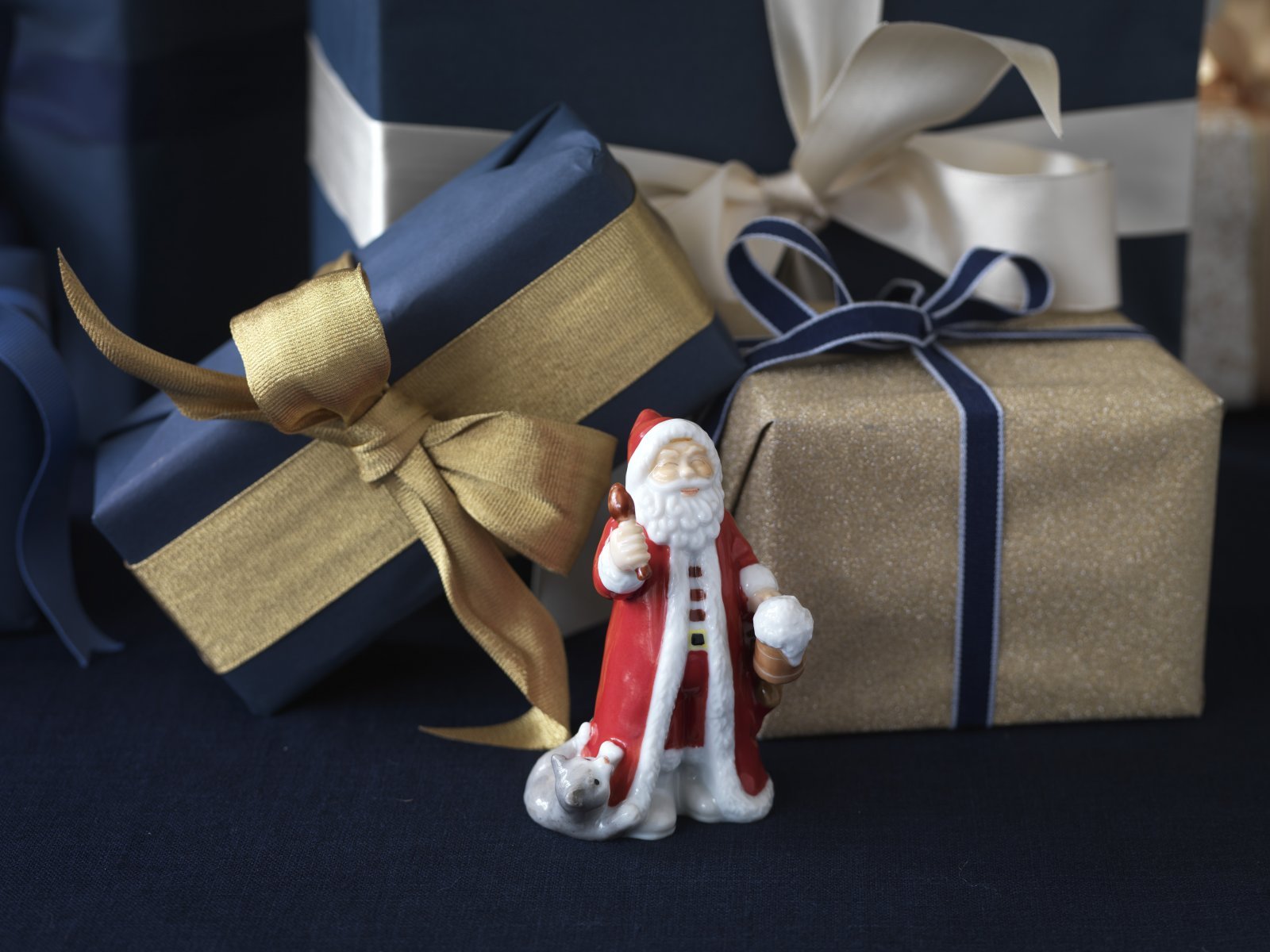 ロイヤルコペンハーゲン クリスマス サンタクロースと6人の天使